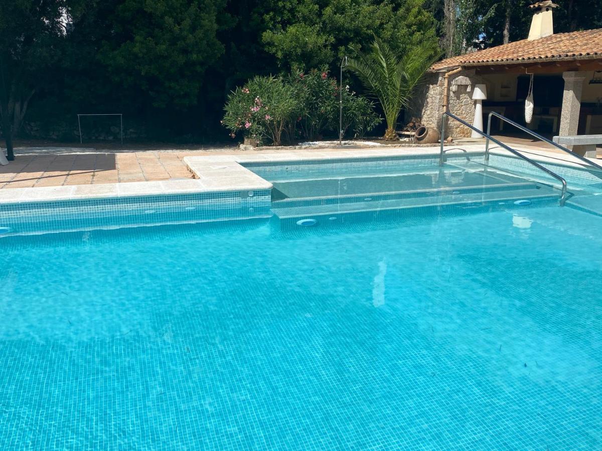 Private Villas Puerto Pollensa For Family Groups, Private Mountain Ideal For Runners, Trailers, Hikers, It Is Approximately 3 Minute Walk From The Beach Экстерьер фото