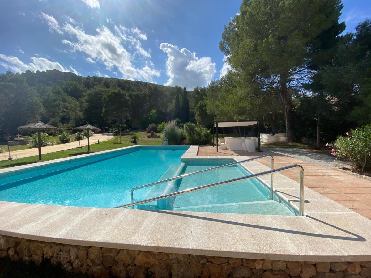 Private Villas Puerto Pollensa For Family Groups, Private Mountain Ideal For Runners, Trailers, Hikers, It Is Approximately 3 Minute Walk From The Beach Экстерьер фото