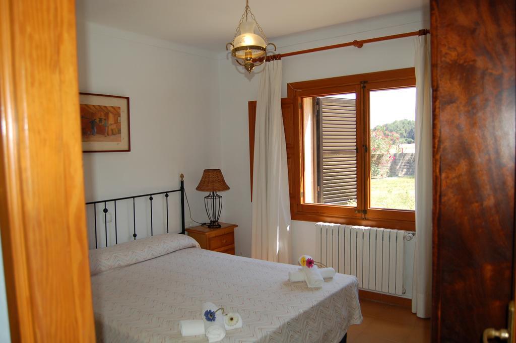 Private Villas Puerto Pollensa For Family Groups, Private Mountain Ideal For Runners, Trailers, Hikers, It Is Approximately 3 Minute Walk From The Beach Номер фото