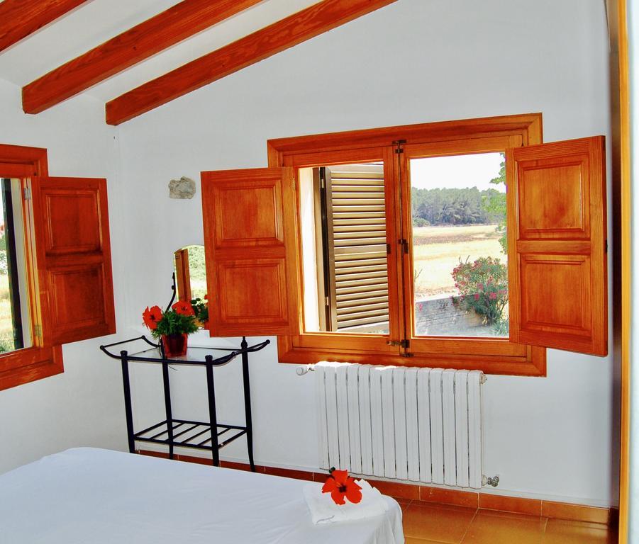 Private Villas Puerto Pollensa For Family Groups, Private Mountain Ideal For Runners, Trailers, Hikers, It Is Approximately 3 Minute Walk From The Beach Экстерьер фото