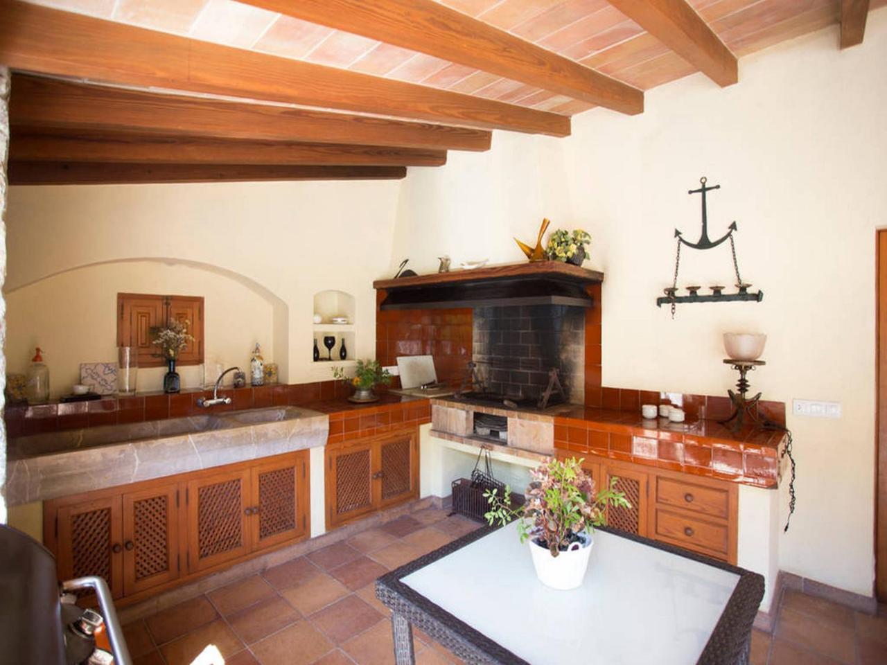 Private Villas Puerto Pollensa For Family Groups, Private Mountain Ideal For Runners, Trailers, Hikers, It Is Approximately 3 Minute Walk From The Beach Экстерьер фото