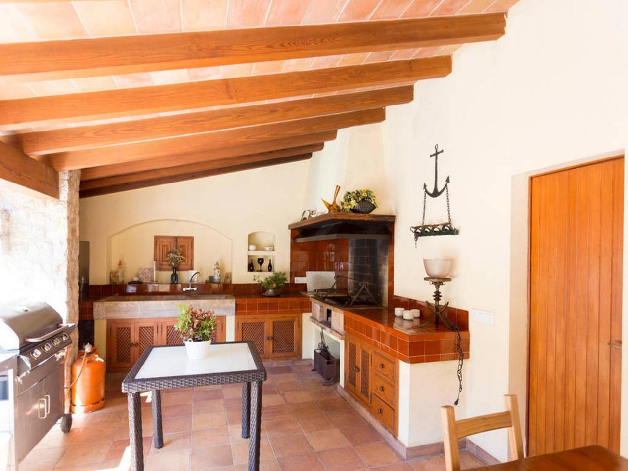 Private Villas Puerto Pollensa For Family Groups, Private Mountain Ideal For Runners, Trailers, Hikers, It Is Approximately 3 Minute Walk From The Beach Экстерьер фото